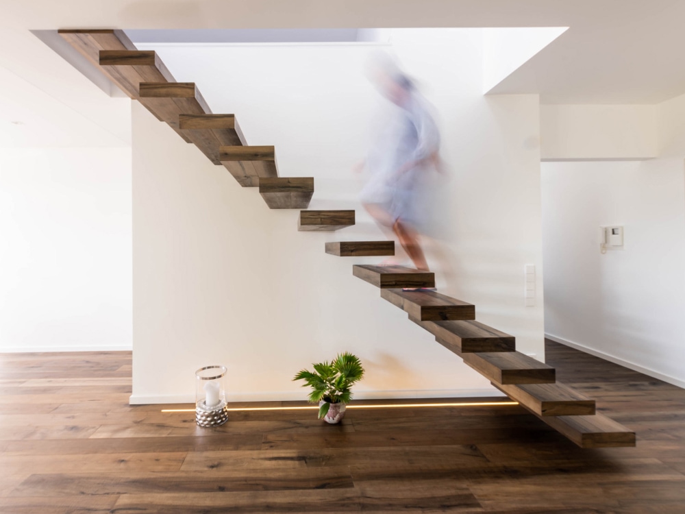 kenngott-rohrer-holztreppen-kragarmtreppe-06