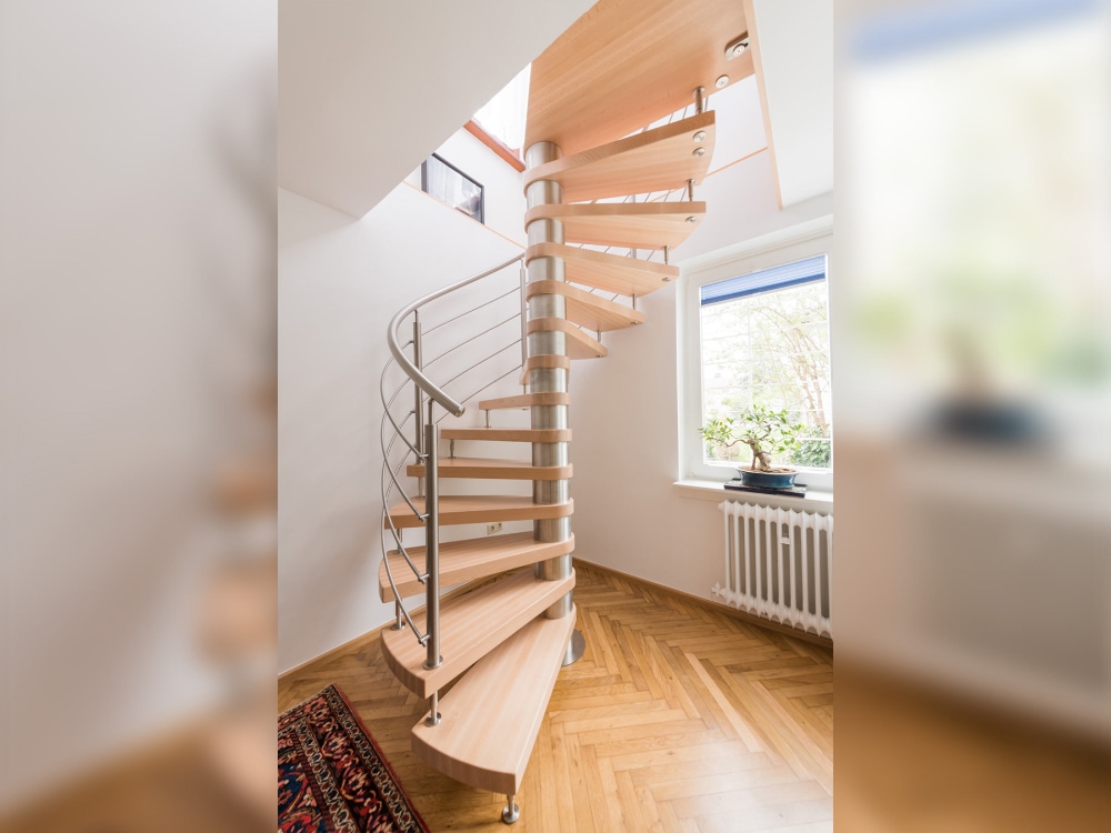 kenngott-rohrer-holztreppen-spindeltreppe-03