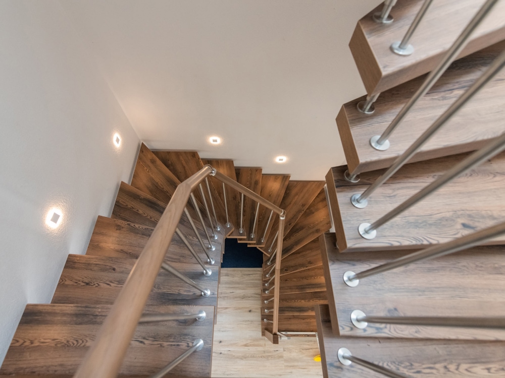 kenngott-rohrer-longlife-treppe-freitragende-treppe-12