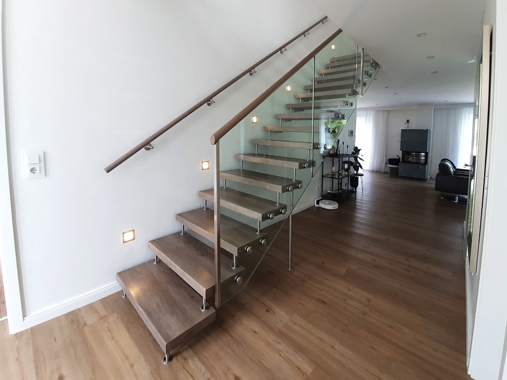 kenngott-rohrer-longlife-treppe-freitragende-treppe-14