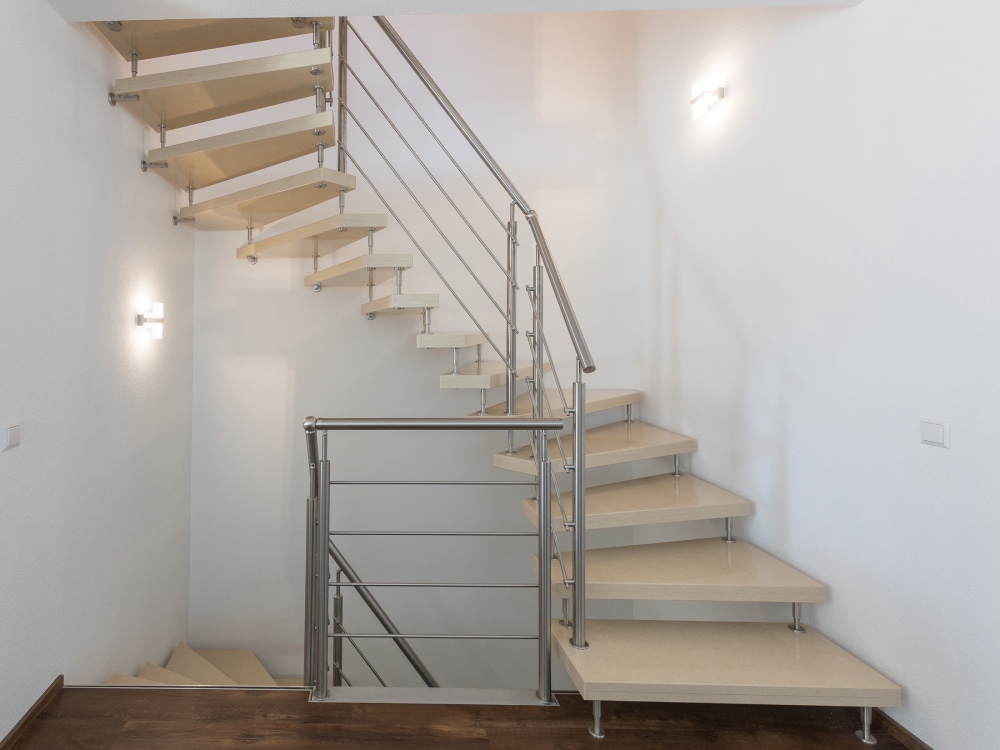 kenngott-rohrer-steintreppen-freitragende-treppe-04